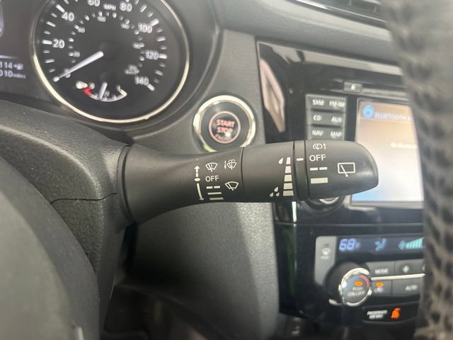 Used 2017 Nissan Rogue Sport SV w/ SV Premium Package AWD/4WD image 8