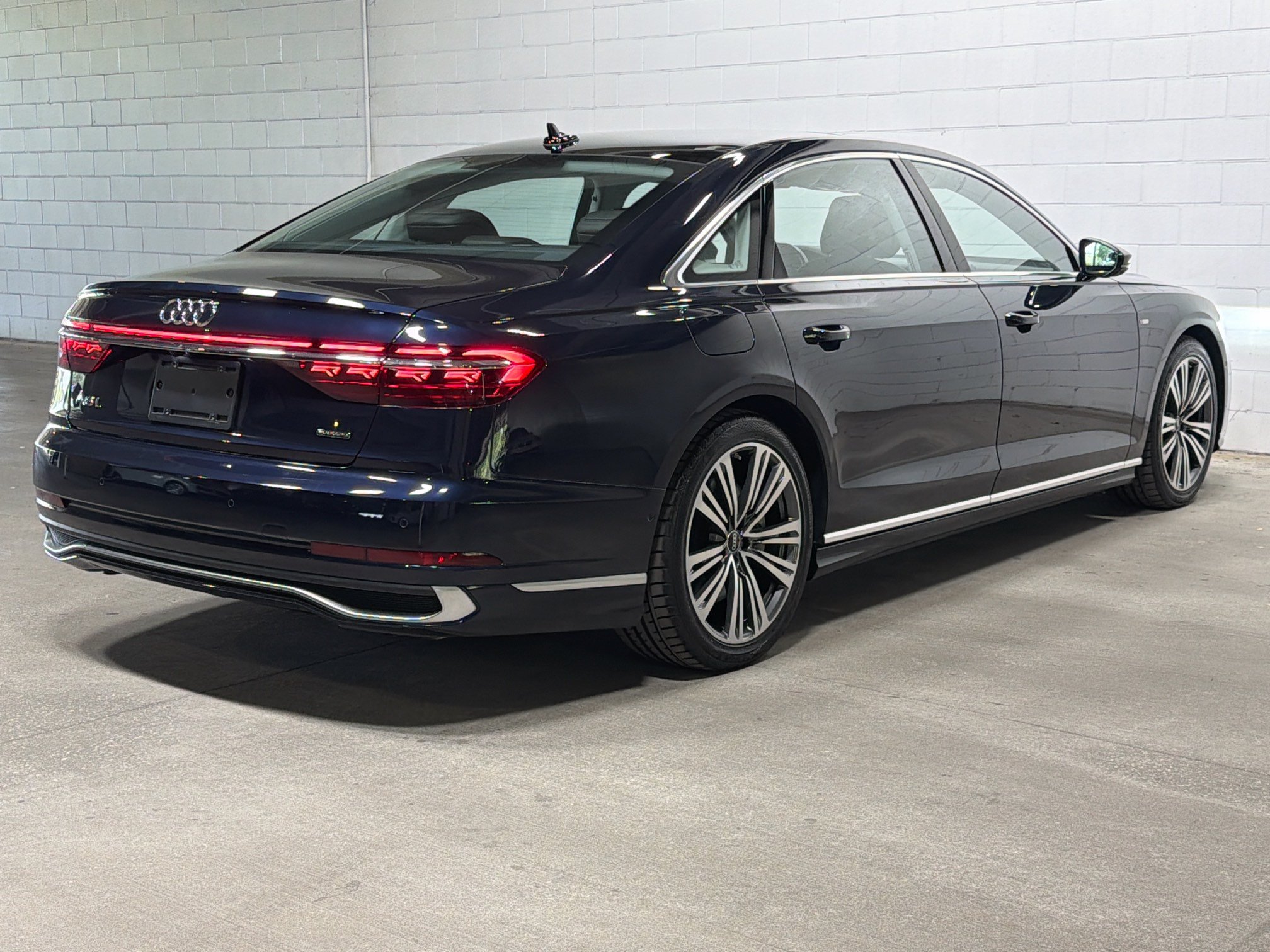 Used 2023 Audi A8 L 3.0T w/ Luxury Package AWD/4WD image 7