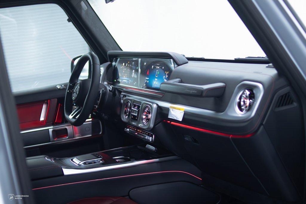 Used 2025 Mercedes-Benz G 63 AMG 4MATIC image 55