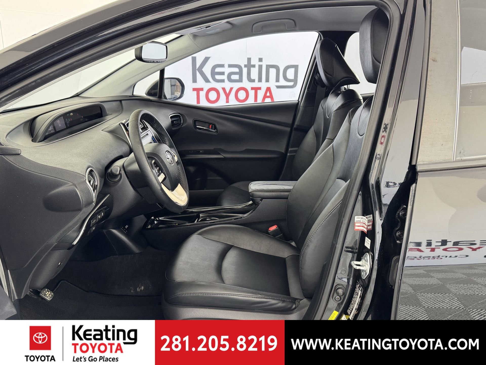 Used 2017 Toyota Prius Four image 14