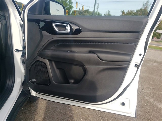 New 2026 Jeep Compass Limited w/ Sun, Sound & Navigation Group image 34