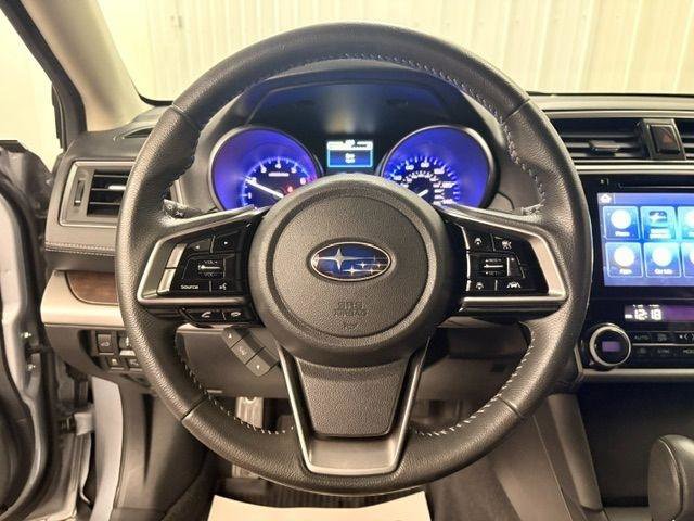Used 2019 Subaru Outback 2.5i Limited AWD/4WD image 12