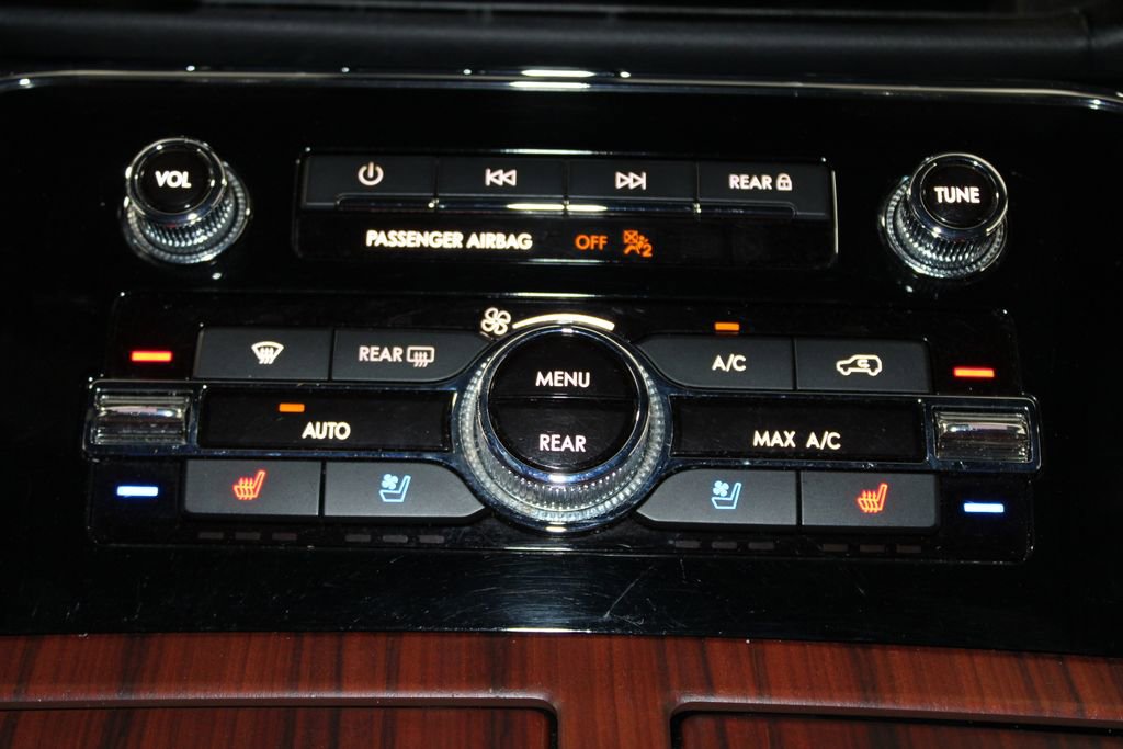 Used 2023 Lincoln Navigator Reserve AWD/4WD image 45