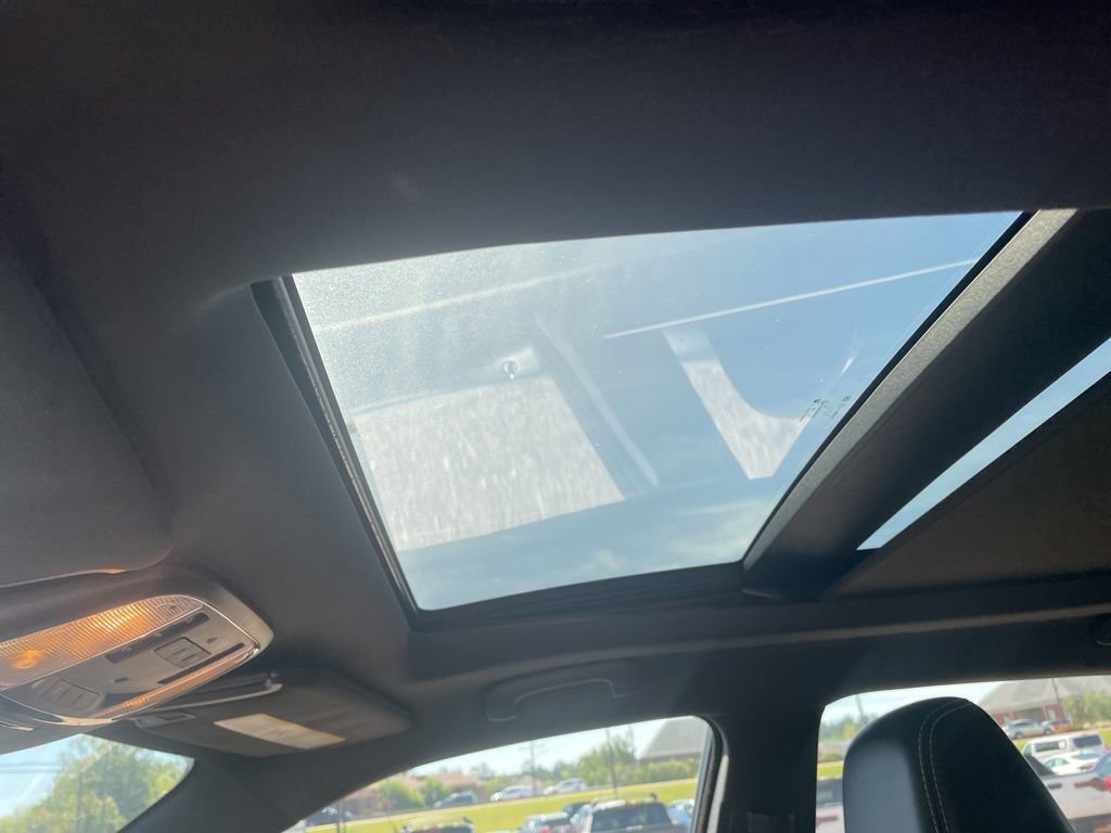 Used 2016 Chrysler 300 S image 24