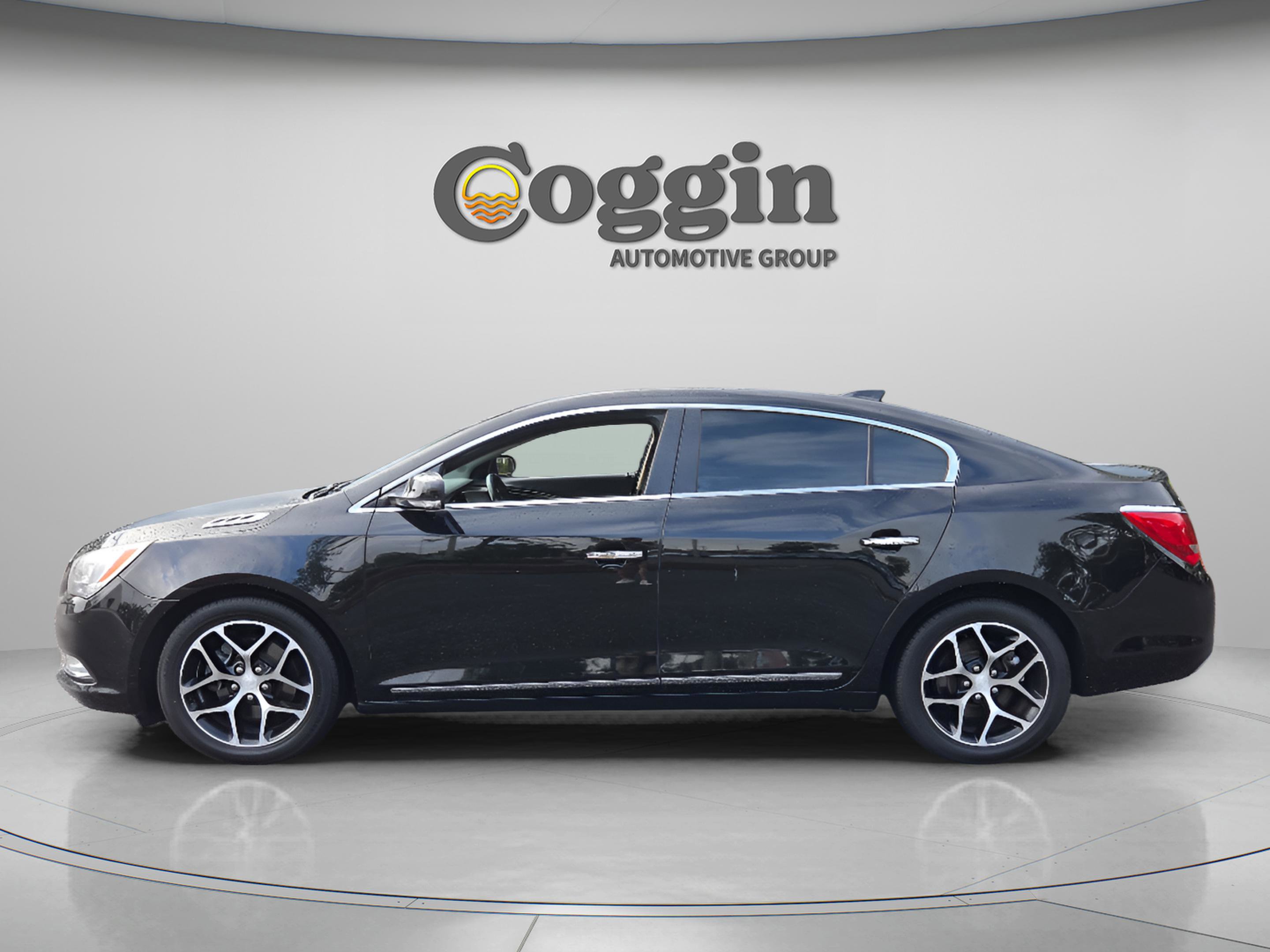 Used 2016 Buick LaCrosse Sport Touring FWD image 2