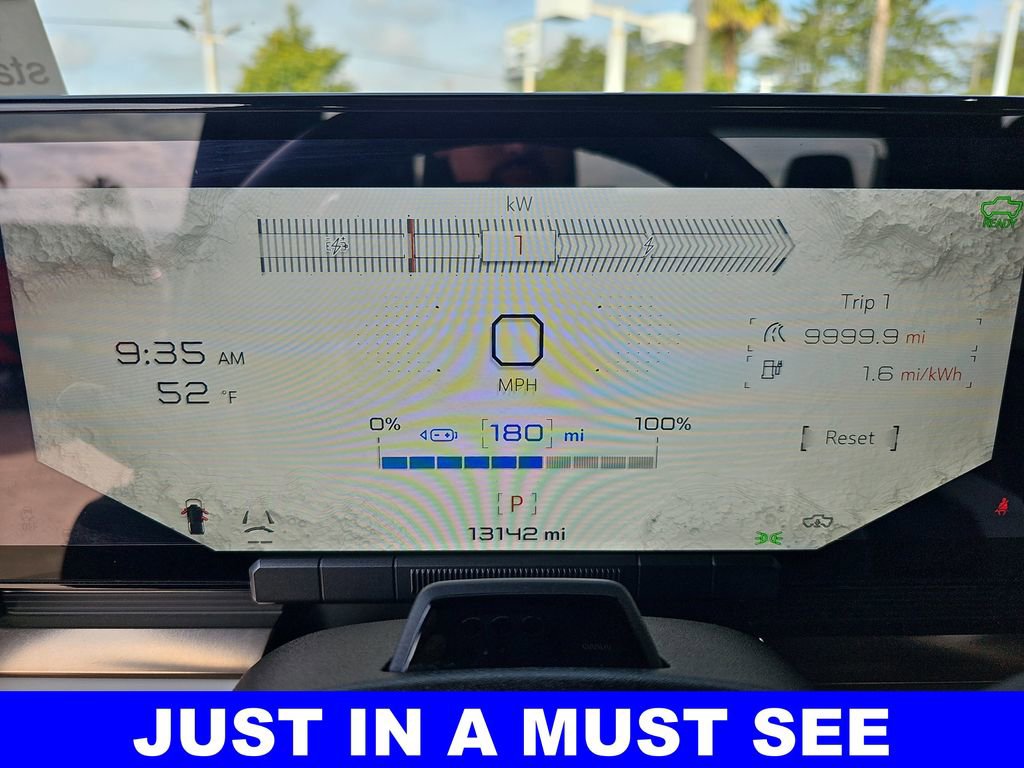 Used 2024 GMC Hummer EV 3X image 25