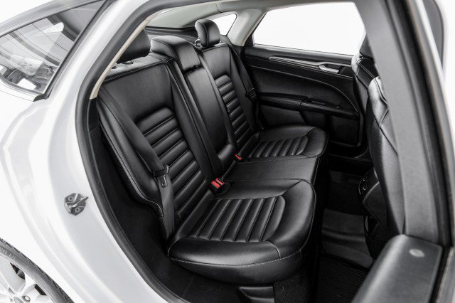 Used 2020 Ford Fusion SEL FWD image 35