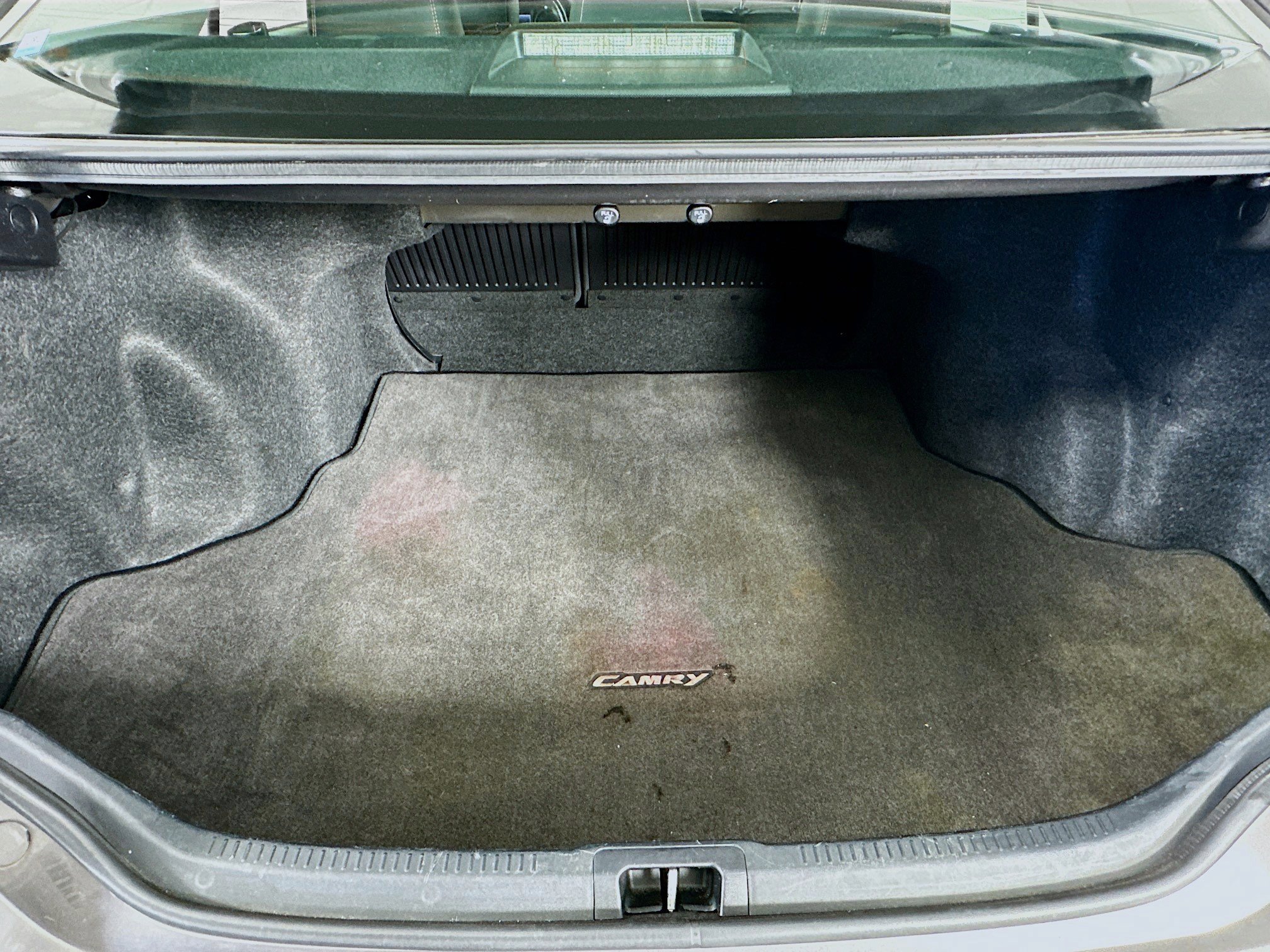 Used 2016 Toyota Camry SE image 25