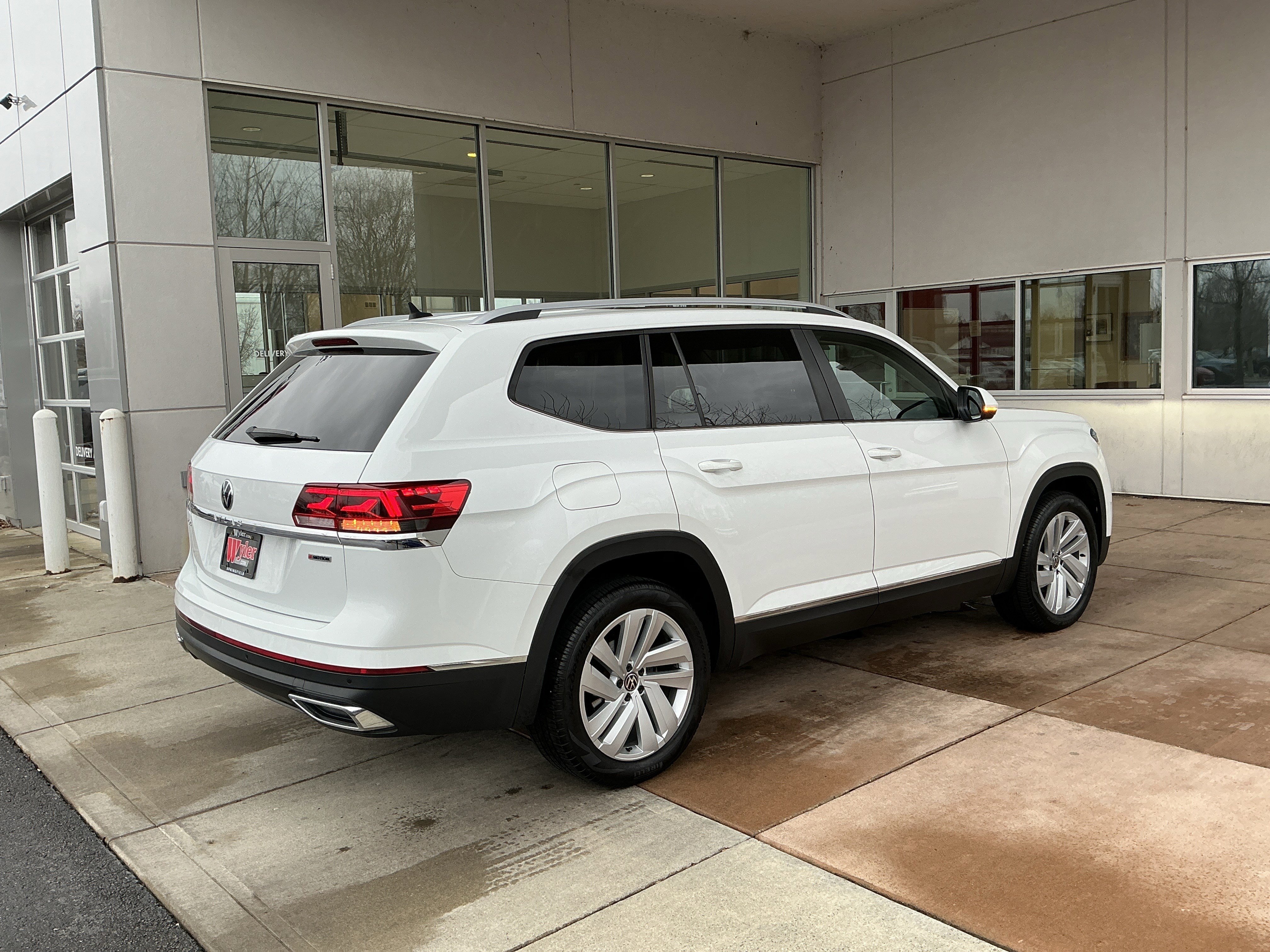 Used 2021 Volkswagen Atlas SEL image 22