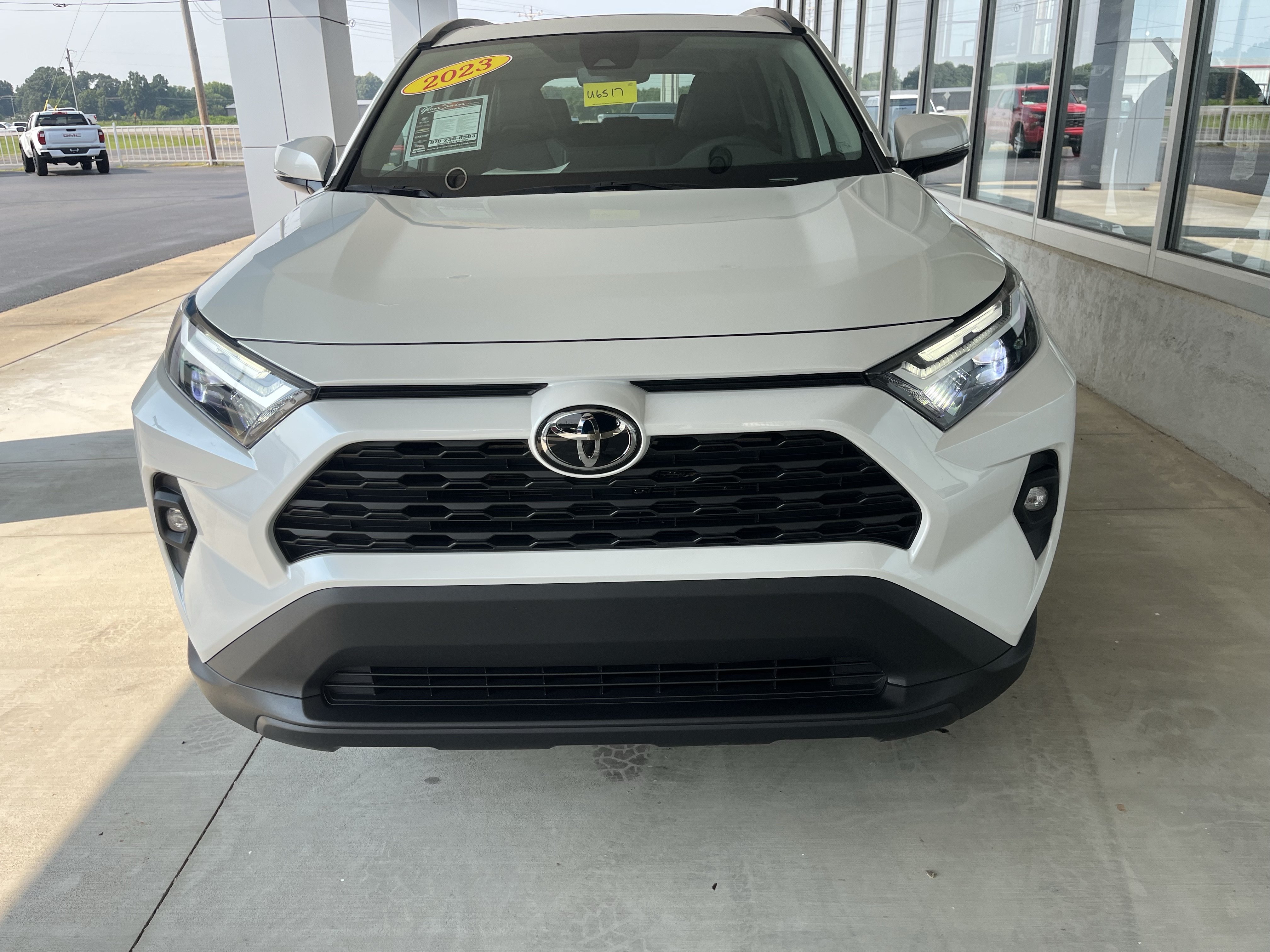 Used 2023 Toyota RAV4 XLE Premium FWD image 12
