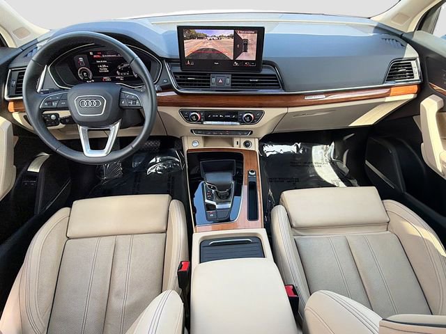 Used 2023 Audi Q5 e Prestige w/ Prestige Package AWD/4WD image 15