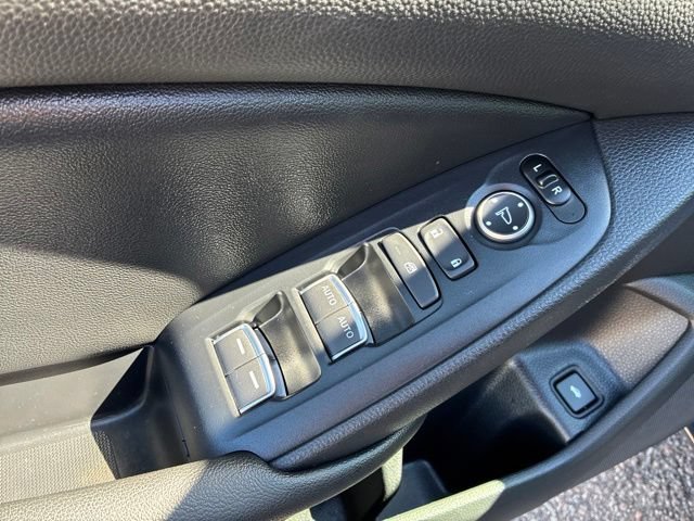 Used 2019 Honda Accord EX image 16