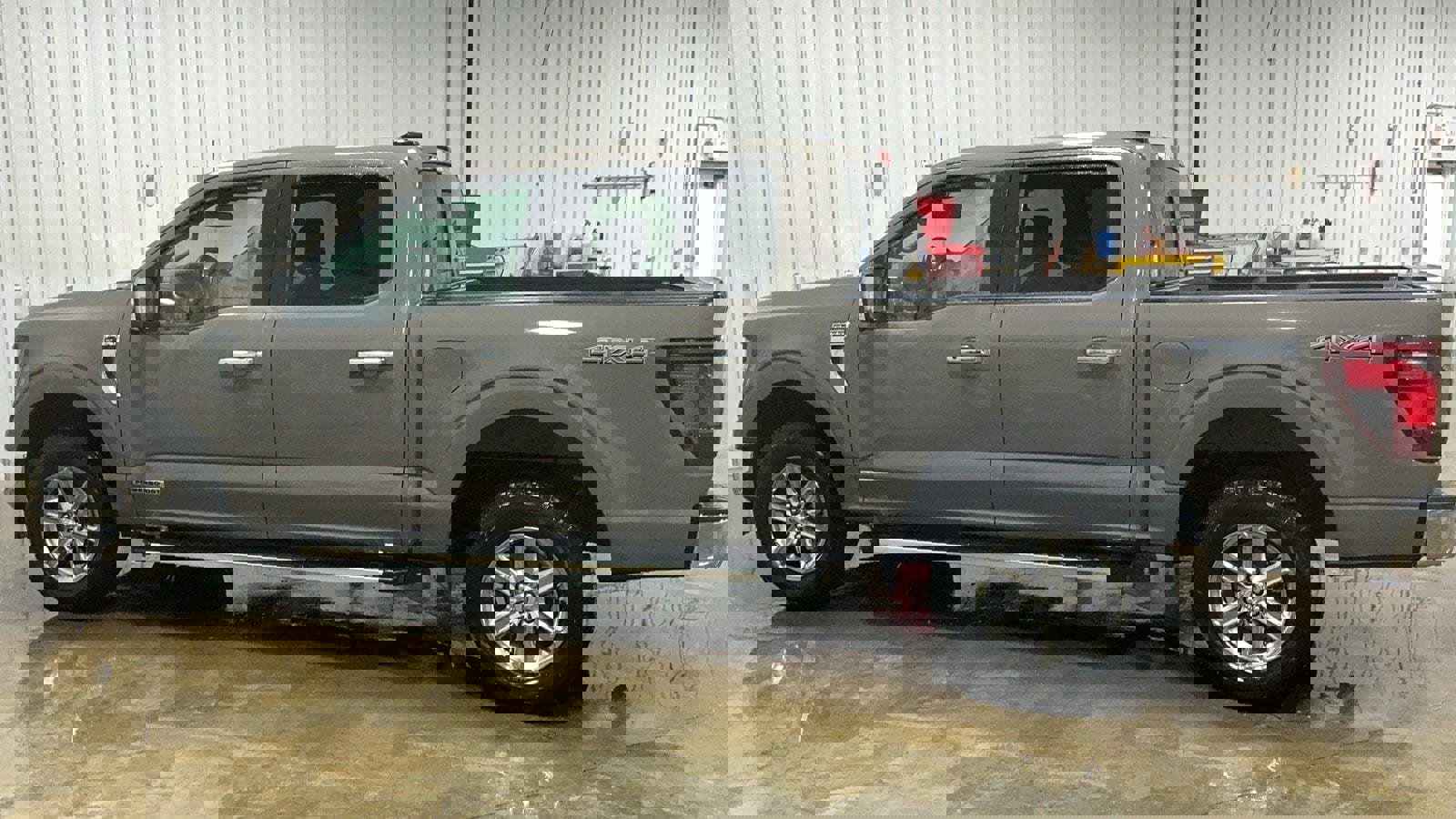 New 2025 Ford F150 XLT w/ Equipment Group 302A MID image 9