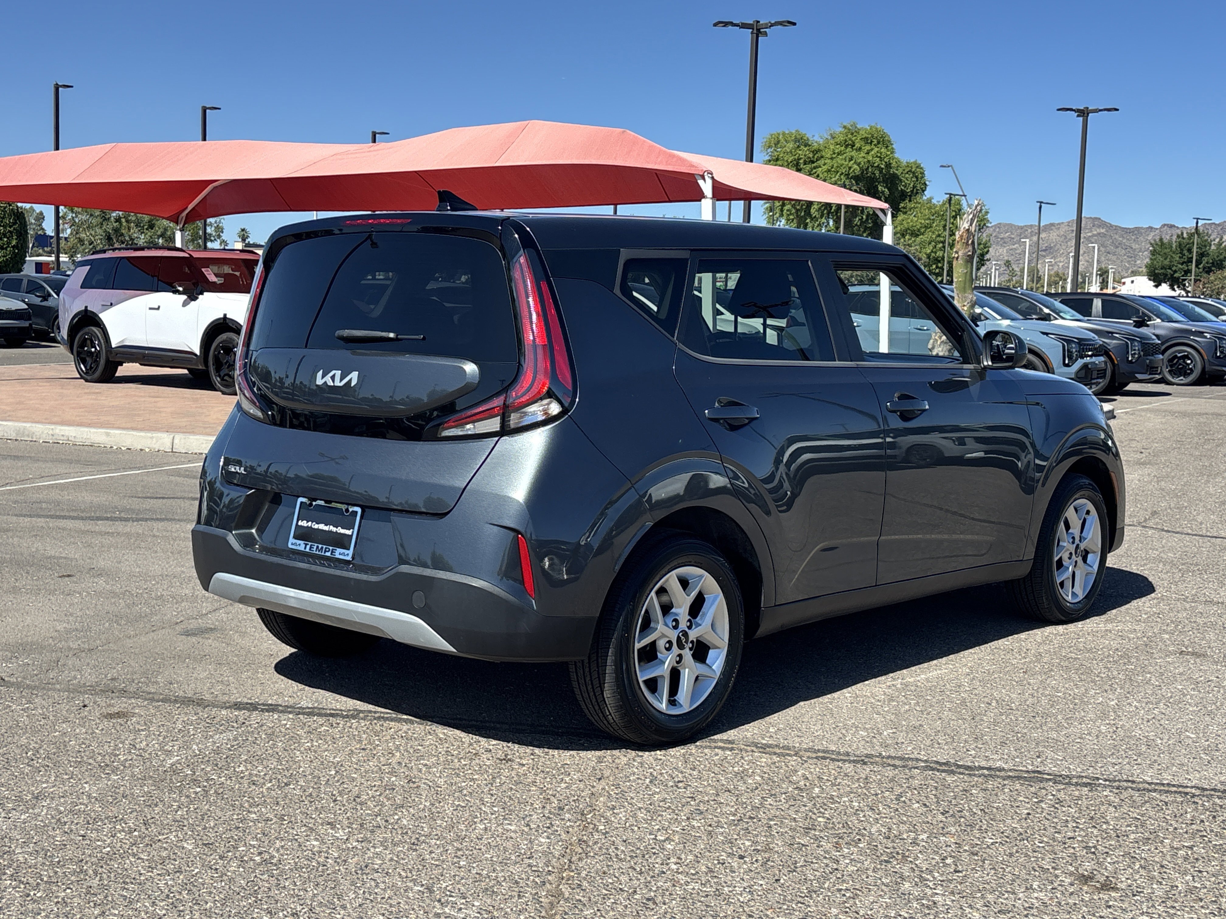 Certified 2023 Kia Soul LX w/ Option Group 015 FWD image 4