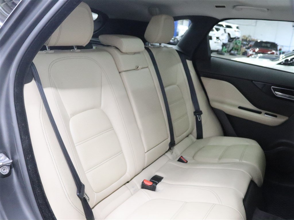 Used 2018 Jaguar F-PACE Prestige AWD/4WD image 20