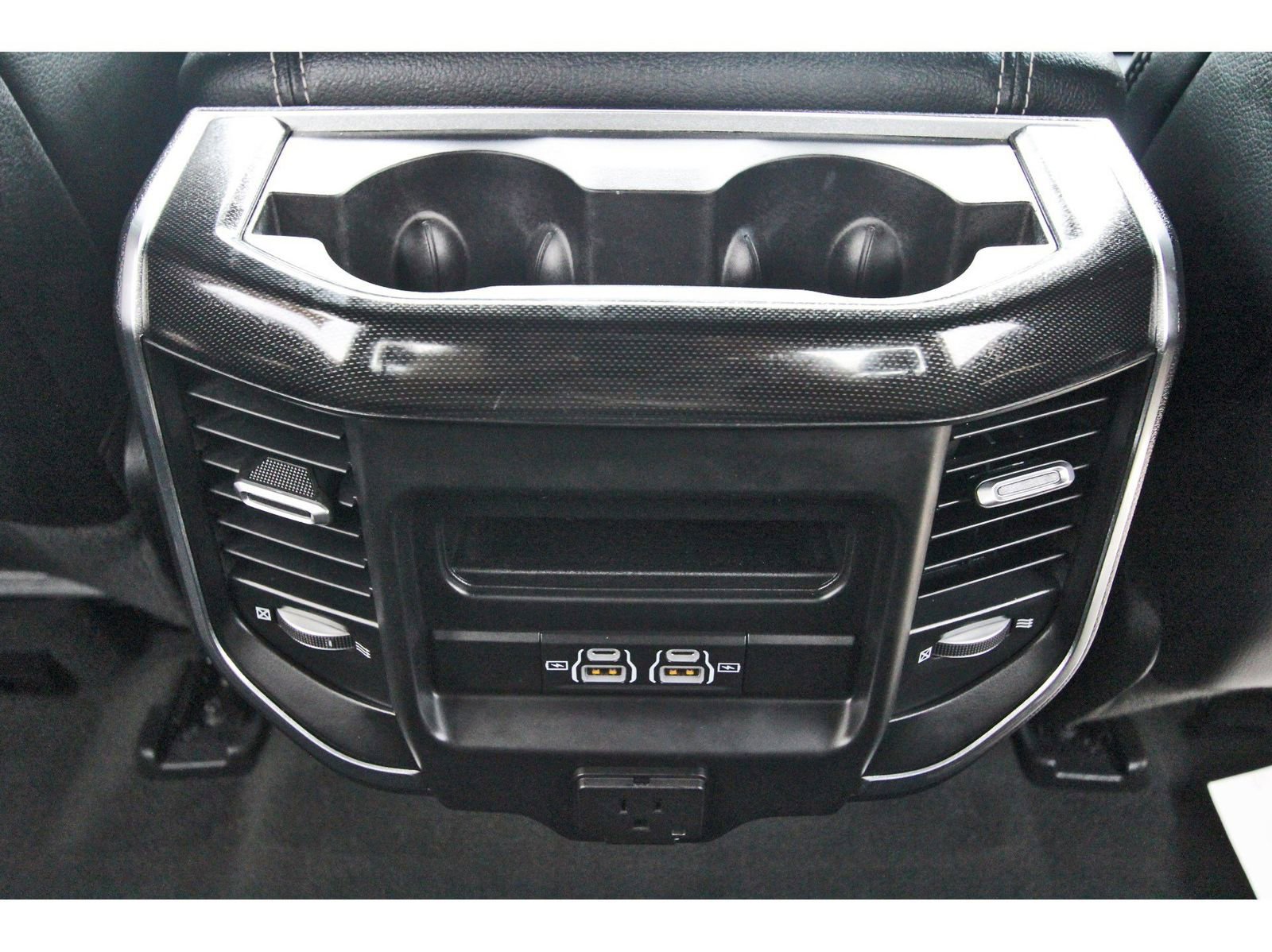 Used 2022 RAM 1500 Laramie image 15