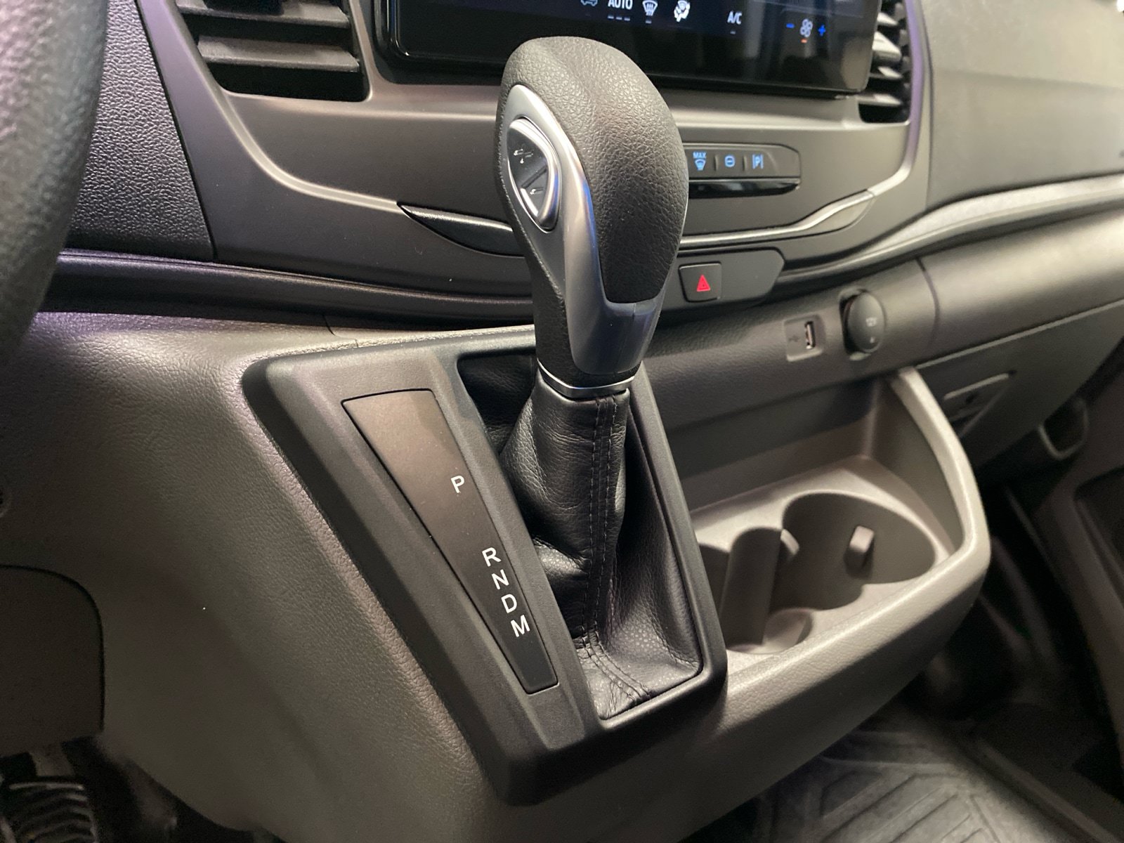 New 2026 Ford Transit 150 Low Roof RWD image 18