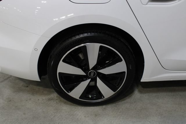 Used 2025 Audi A5 2.0T Premium w/ Convenience Package AWD/4WD image 27