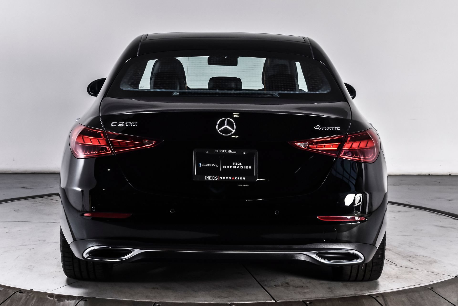 Used 2024 Mercedes-Benz C 300 4MATIC Sedan w/ Advanced USB Package image 5