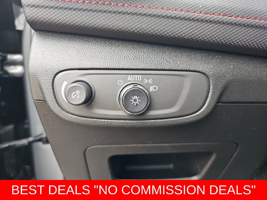 Used 2024 Chevrolet TrailBlazer RS w/ Convenience Package AWD/4WD image 26