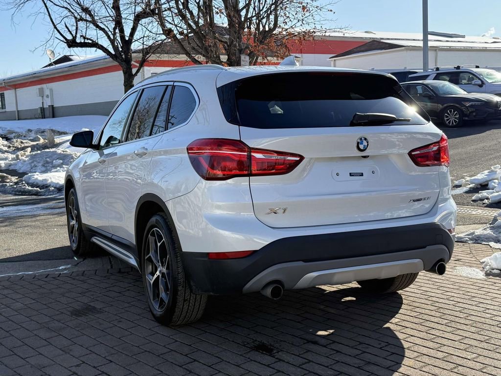 Used 2018 BMW X1 xDrive28i image 4