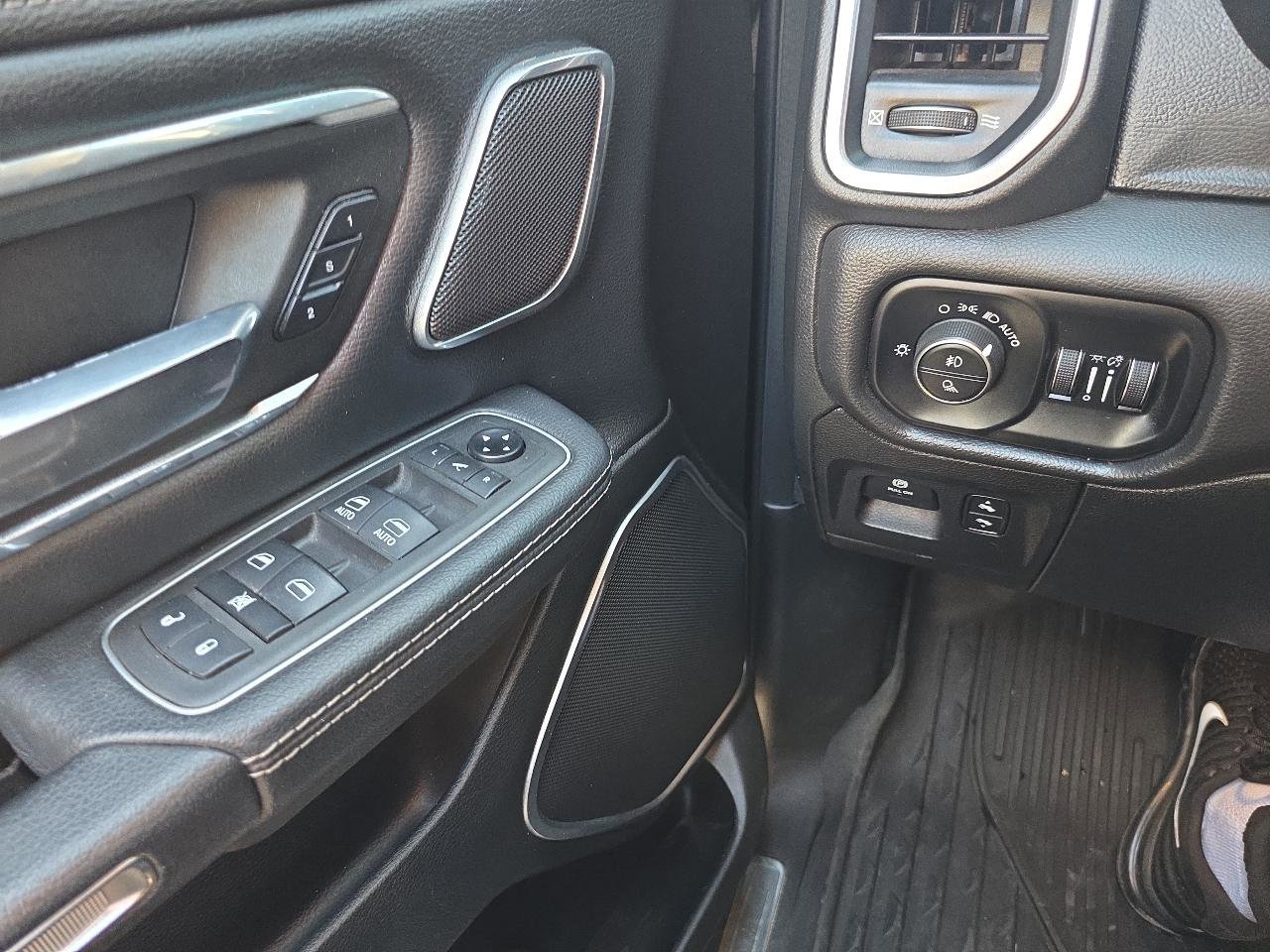 Used 2021 RAM 1500 Laramie image 40