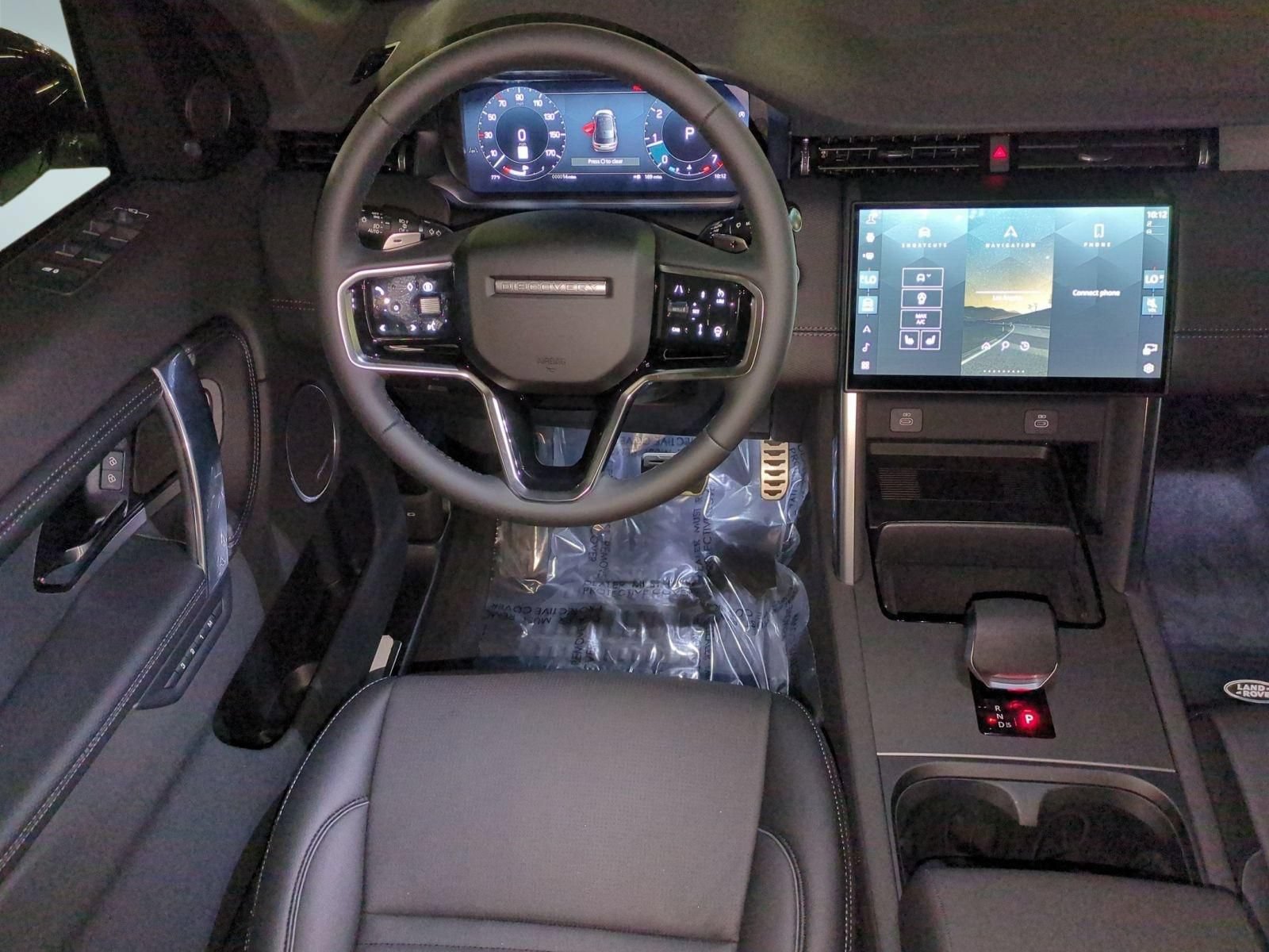 New 2026 Land Rover Discovery Sport Landmark AWD/4WD image 27