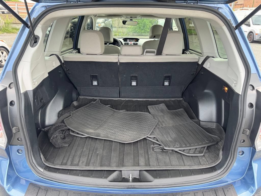 Used 2017 Subaru Forester 2.5i Limited w/ Popular Package #1 AWD/4WD image 9
