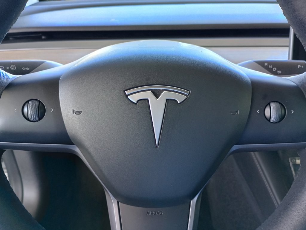 Used 2023 Tesla Model 3 Standard Range RWD image 16
