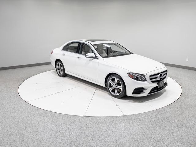 Used 2019 Mercedes-Benz E 300 4MATIC image 28