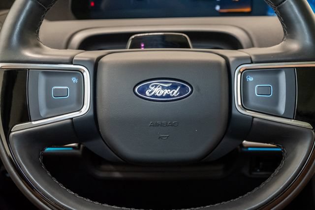 Used 2025 Ford Expedition Max Platinum w/ Driver's Package AWD/4WD image 13