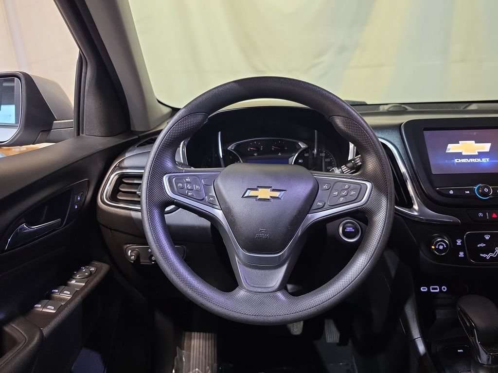 Used 2022 Chevrolet Equinox LT AWD/4WD image 11