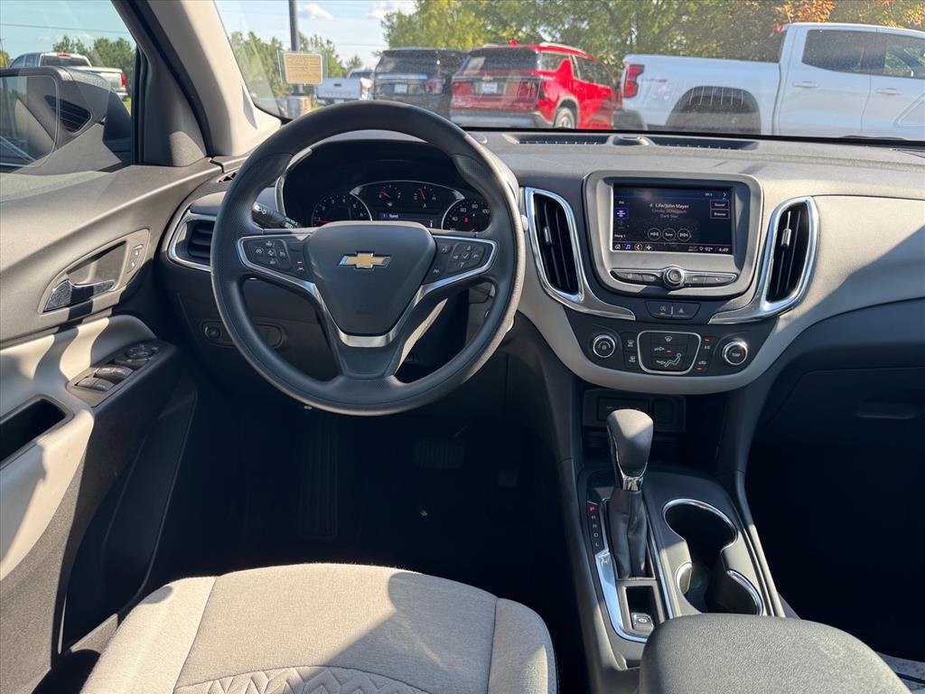 Used 2024 Chevrolet Equinox LS w/ LS Convenience Package FWD image 13