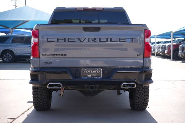 Used 2024 Chevrolet Silverado 1500 LT Trail Boss w/ Convenience Package II AWD/4WD image 4