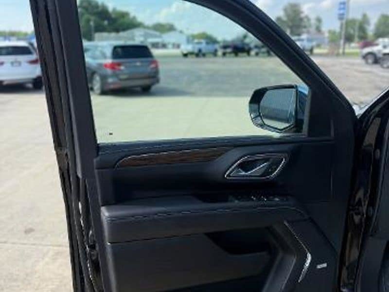 Used 2022 Chevrolet Tahoe Premier AWD/4WD image 43