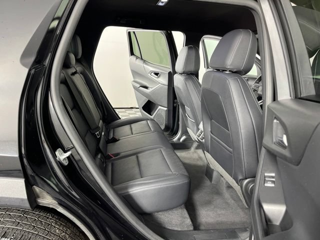 Used 2025 Chevrolet Equinox LT w/ Convenience Package II FWD image 47