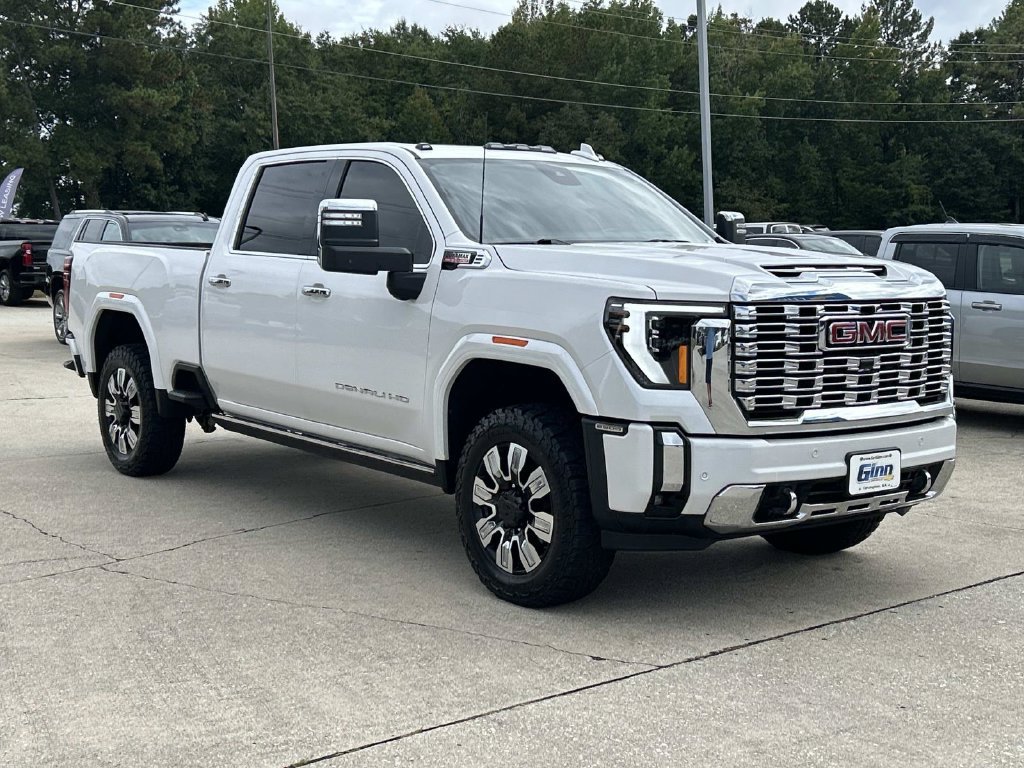 Certified 2025 GMC Sierra 2500 Denali w/ Denali Reserve Package AWD/4WD image 5
