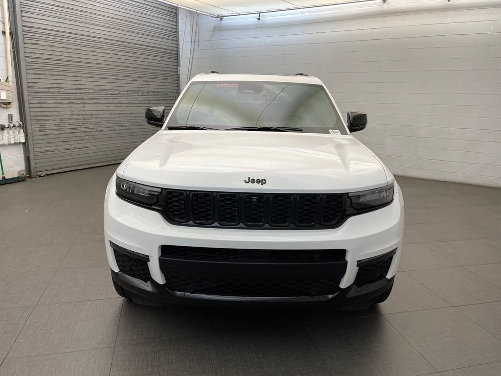 New 2025 Jeep Grand Cherokee L Limited w/ Luxury Tech Group II AWD/4WD image 6
