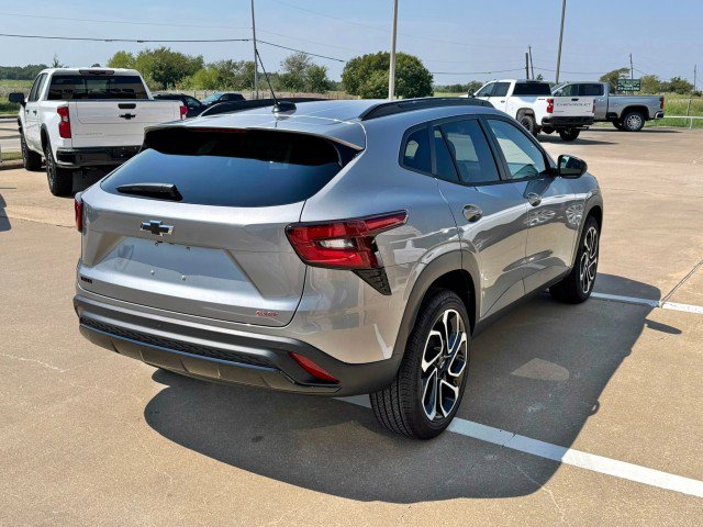 New 2026 Chevrolet Trax RS w/ Sunroof Package image 5