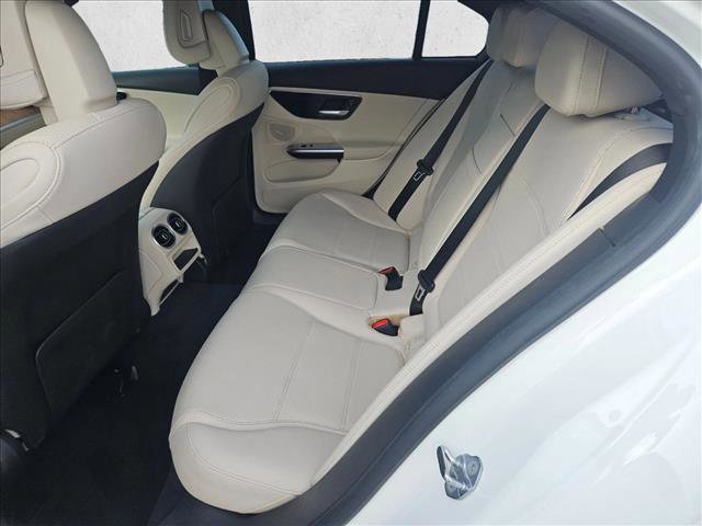 Used 2023 Mercedes-Benz C 300 Sedan image 10