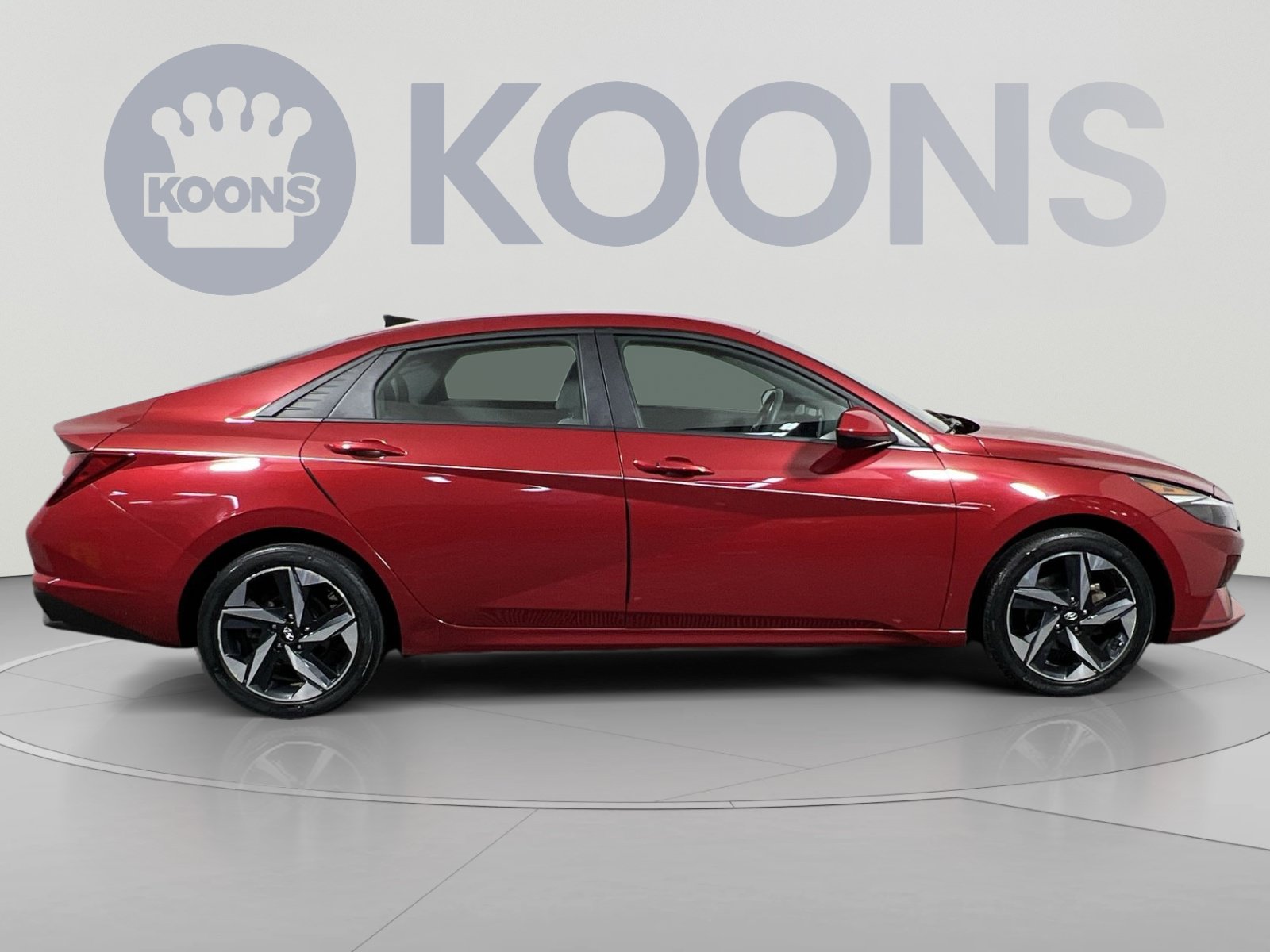Used 2023 Hyundai Elantra SEL w/ Convenience Package FWD image 12