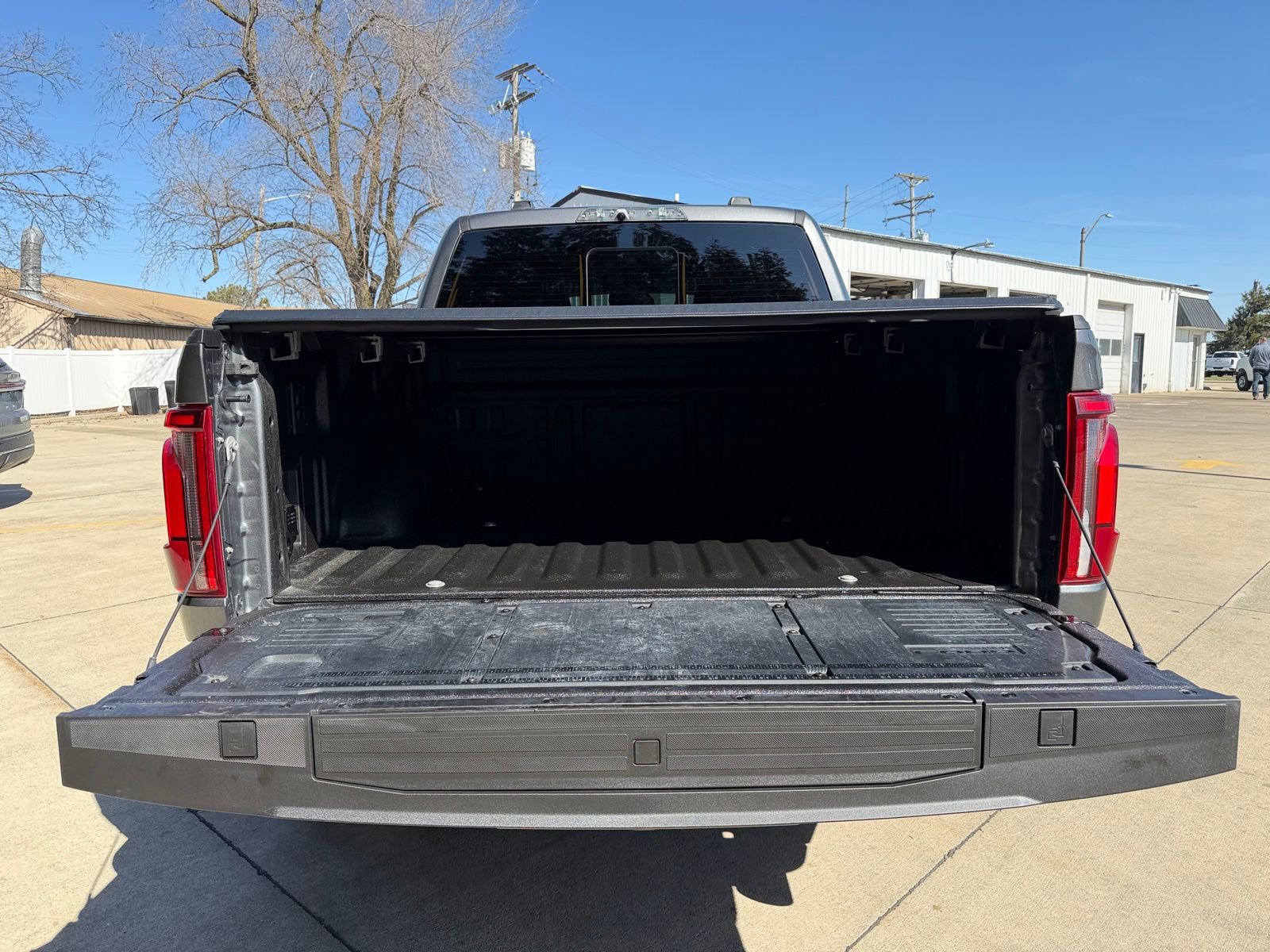 Used 2025 Ford F150 Raptor AWD/4WD image 34