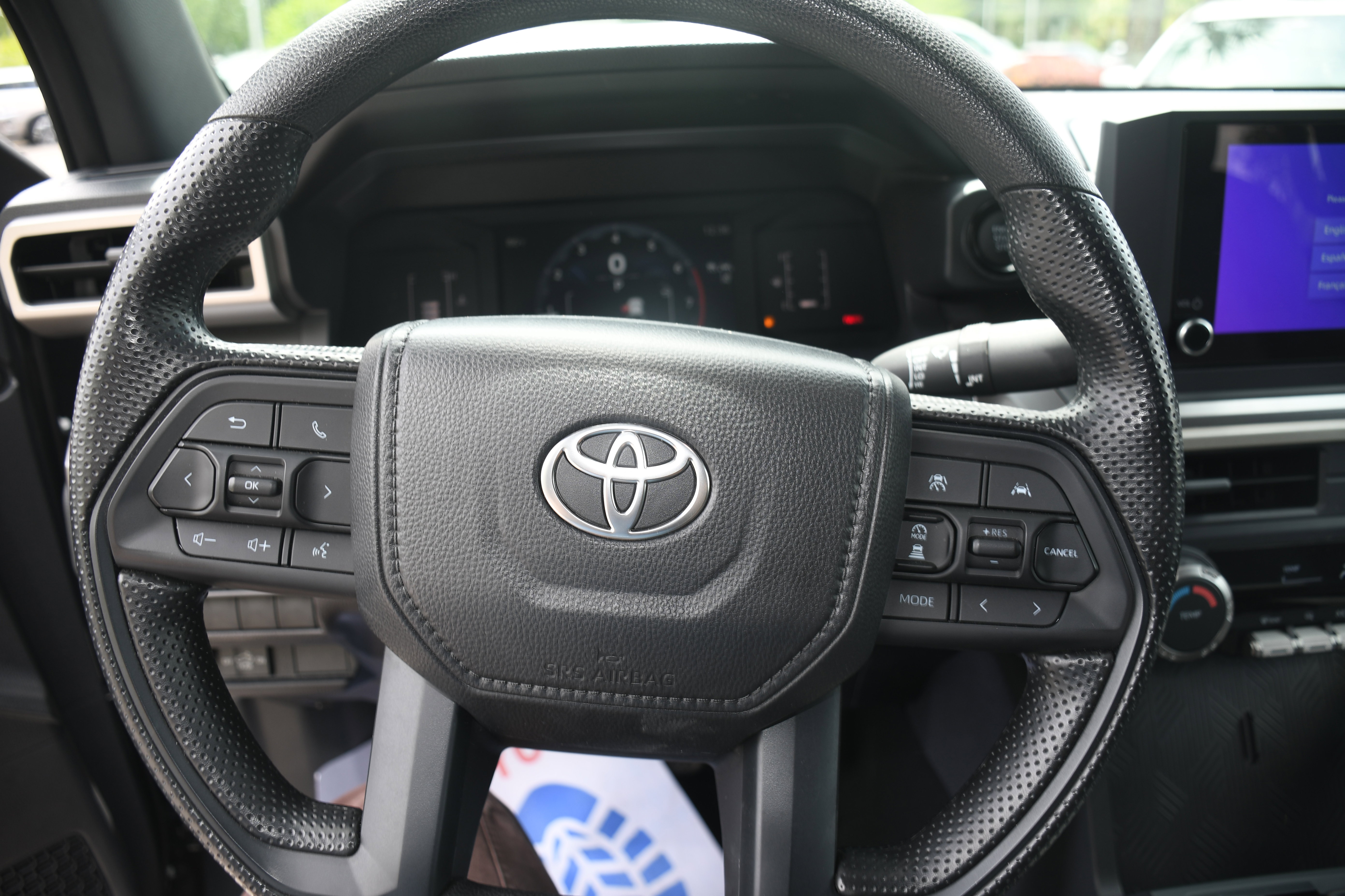 Certified 2026 Toyota Tacoma SR5 AWD/4WD image 12