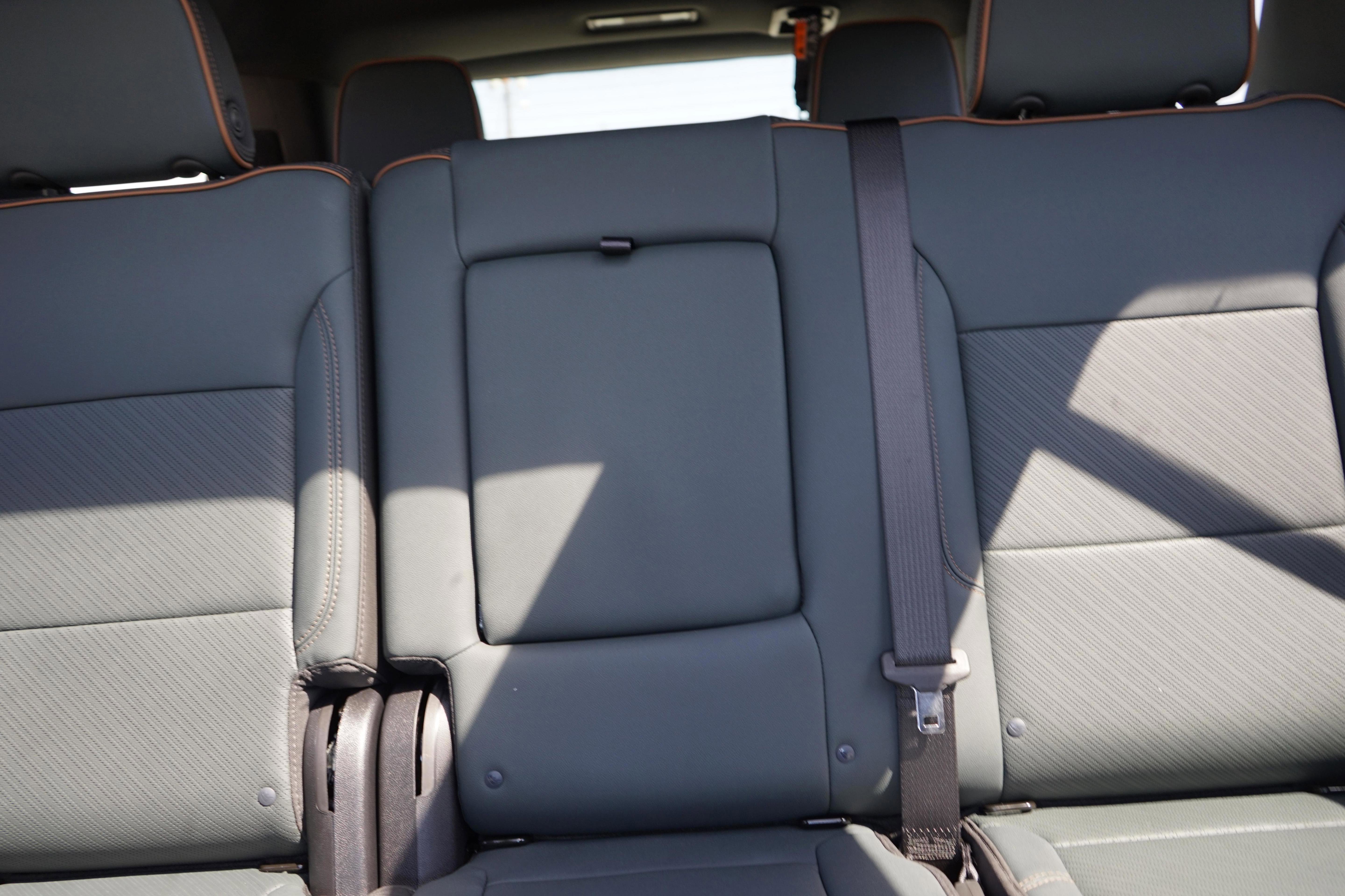 New 2026 GMC Yukon AT4 image 19