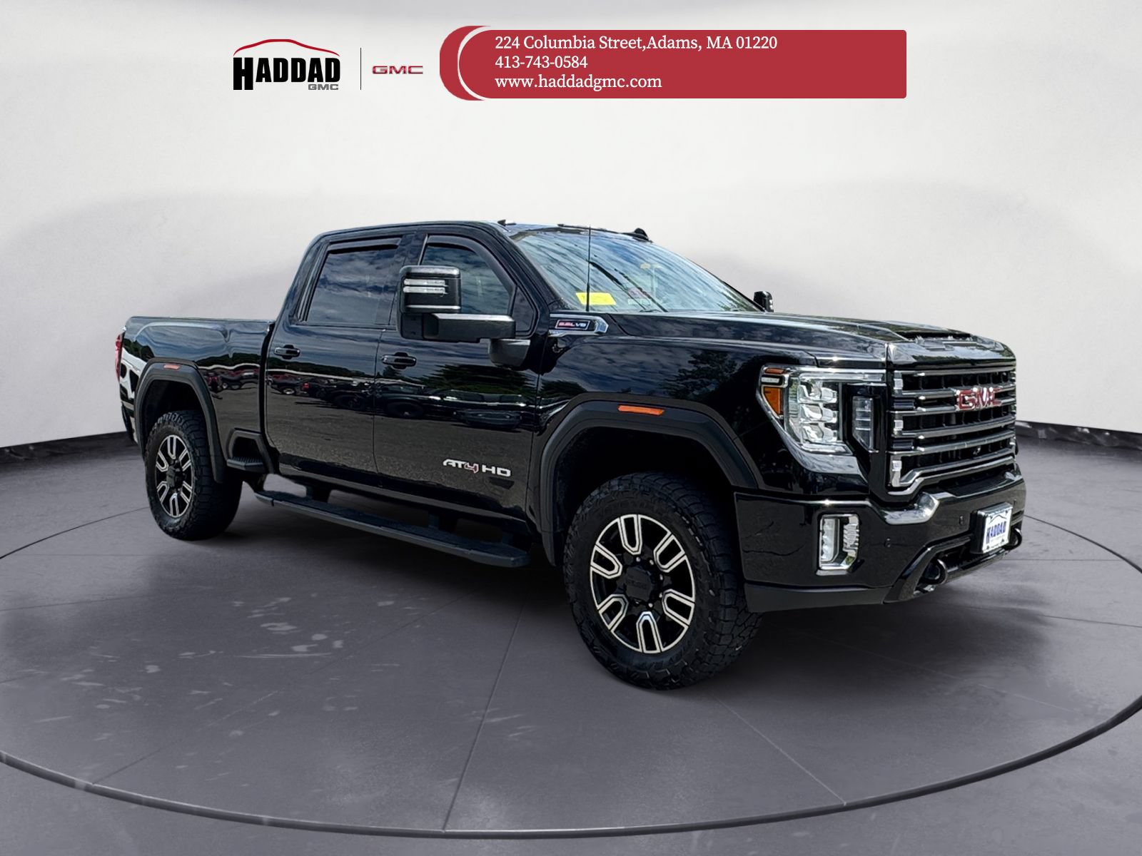Used 2020 GMC Sierra 2500 AT4 w/ AT4 Premium Package AWD/4WD image 3