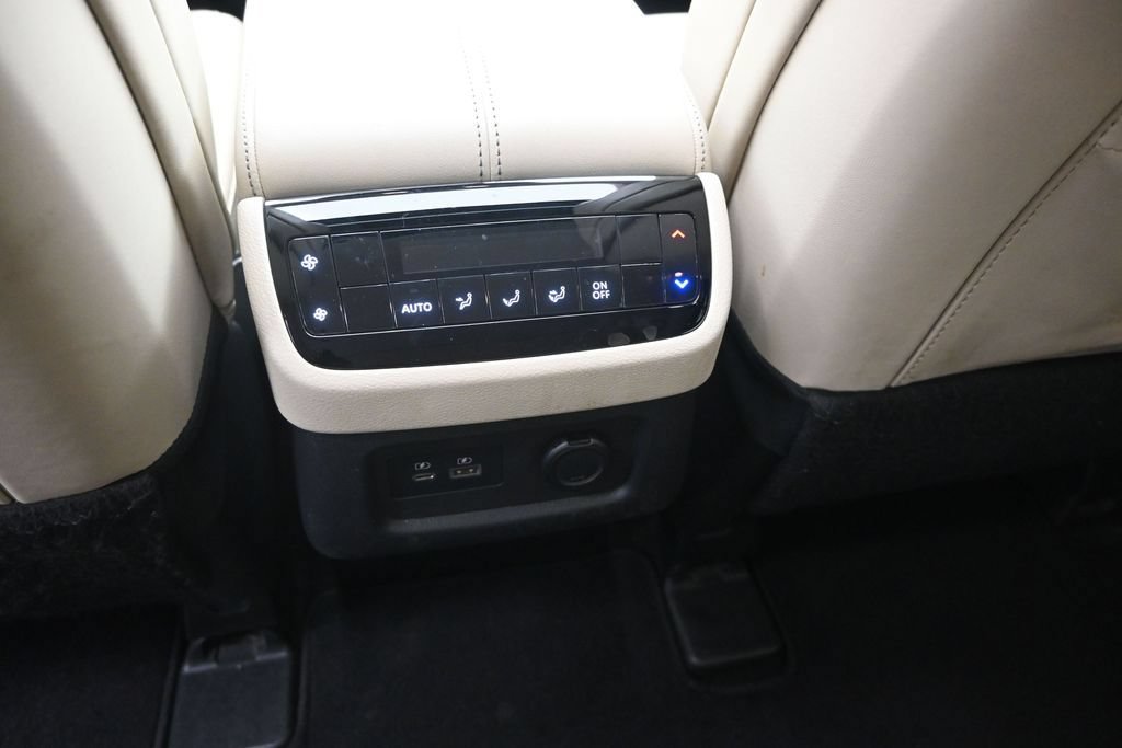 Used 2022 INFINITI QX60 Luxe w/ Performance Audio Package FWD image 19