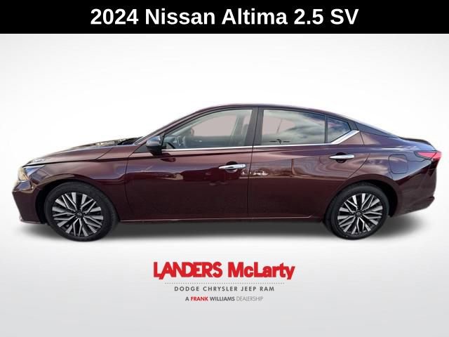 Used 2024 Nissan Altima 2.5 SV image 3
