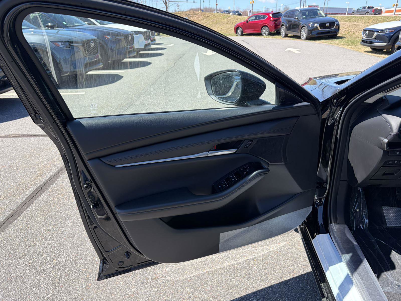 New 2026 MAZDA MAZDA3 2.5 S Sedan w/ Preferred Pkg image 17