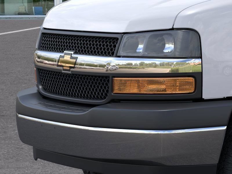 New 2026 Chevrolet Express 3500 w/ Power Convenience Package RWD image 40