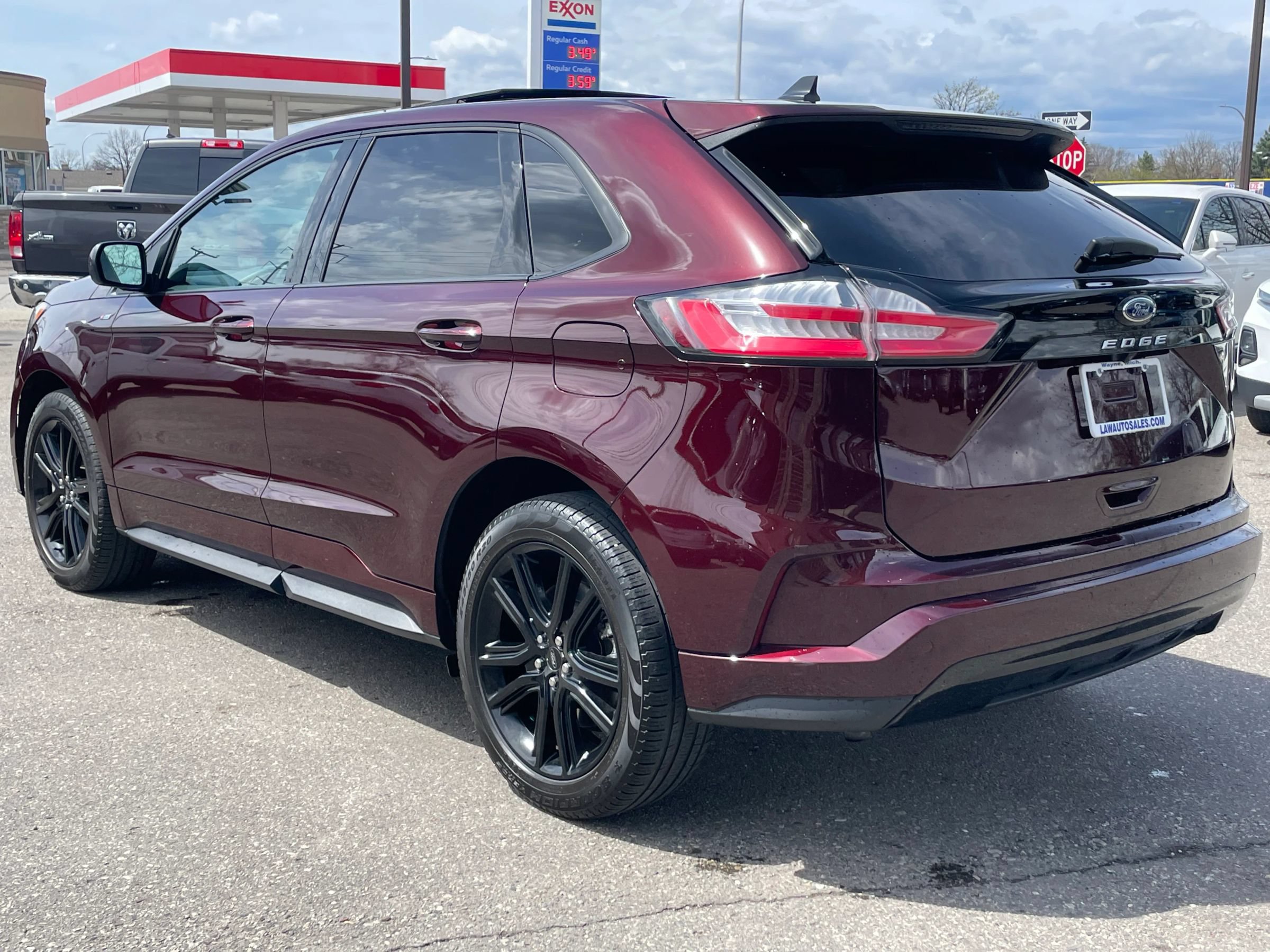 Used 2024 Ford Edge ST-Line AWD/4WD image 7